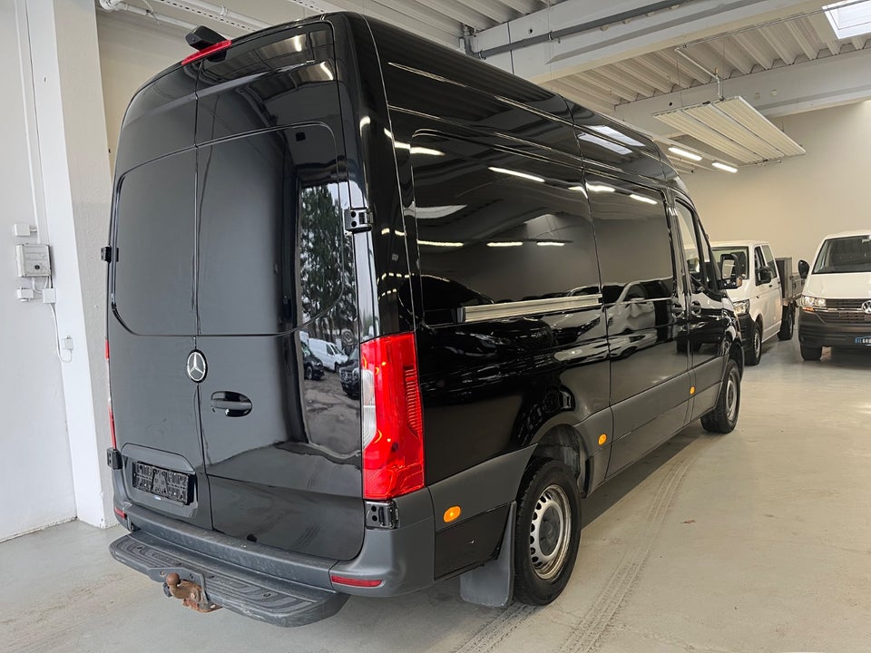 Mercedes Sprinter 317 2,0 CDi A2 Kassevogn aut. RWD