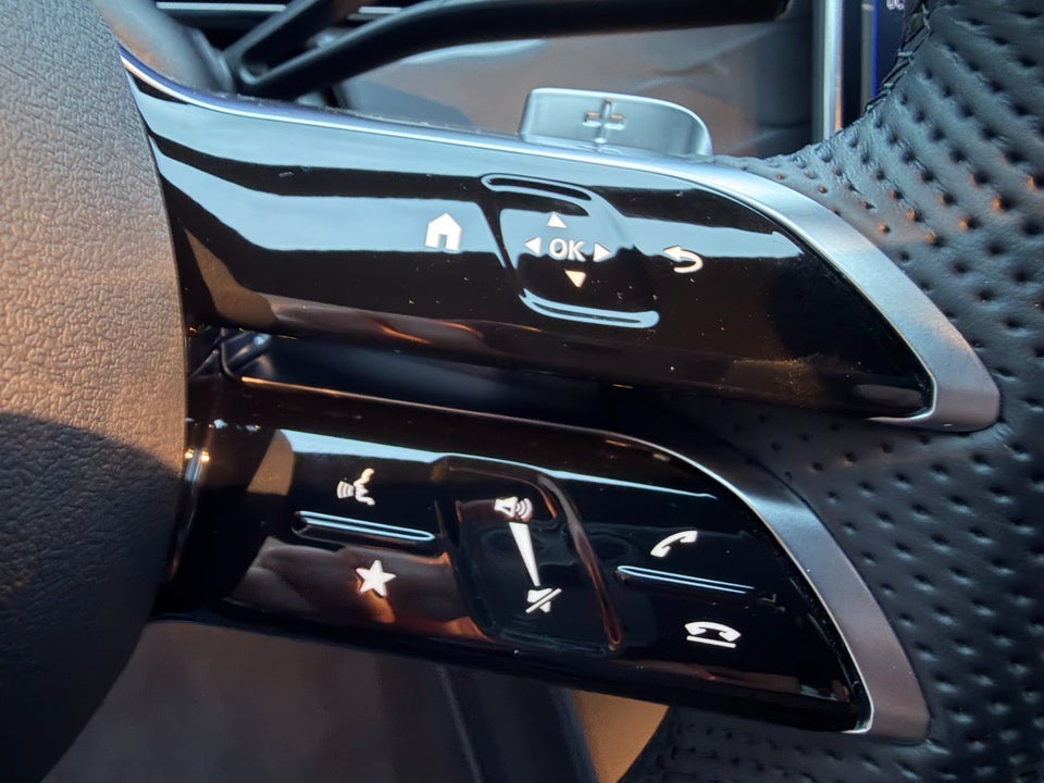 Mercedes EQE350 AMG Line Premium Plus 4d