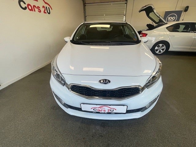 Kia Ceed 1,4 CVVT Style 5d