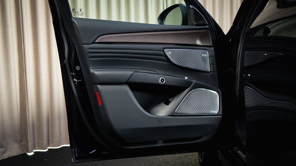 Maserati Grecale Folgore 5d