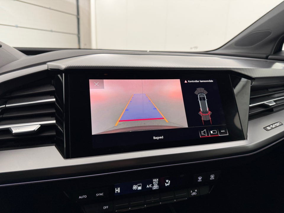 Audi Q4 e-tron 40 Advanced 5d