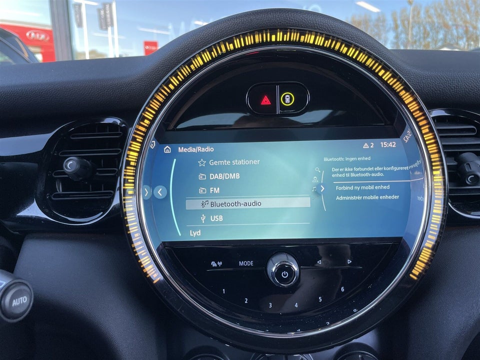 MINI Cooper SE Yours Trim 3d
