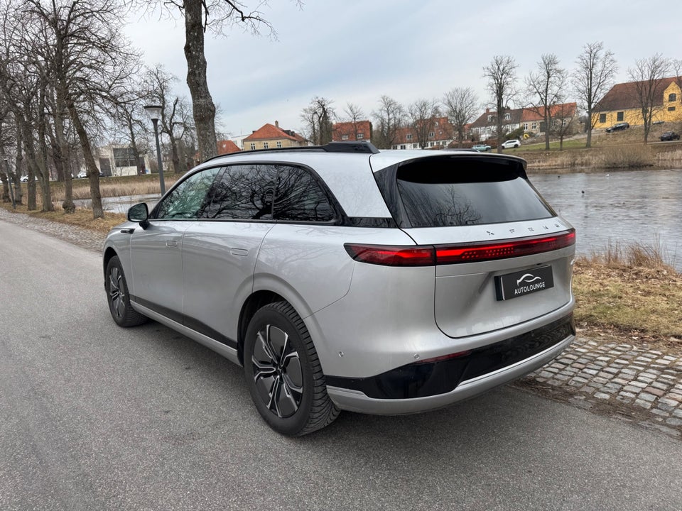 Xpeng G9 Long Range 5d