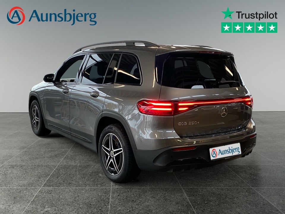 Mercedes EQB250+ AMG Advance 5d