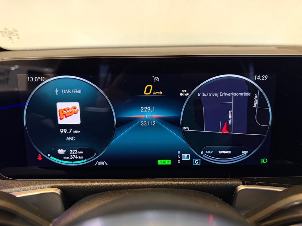 Mercedes EQB250 AMG Line 5d