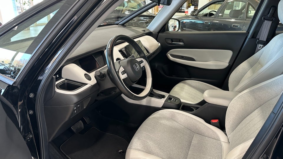 Honda Jazz 1,5 i-MMD Executive eCVT 5d