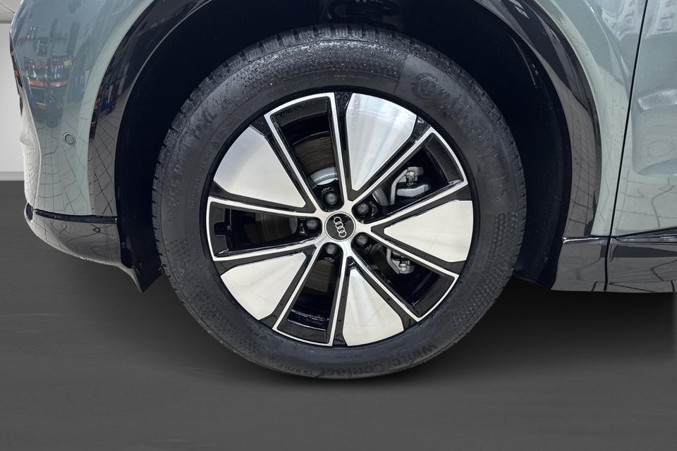 Audi Q4 e-tron performance 5d