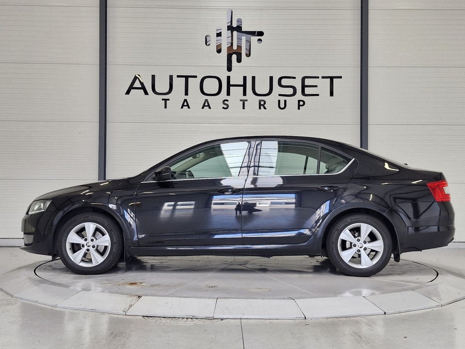 Skoda Octavia 1,4 TSi 140 Ambition DSG 5d