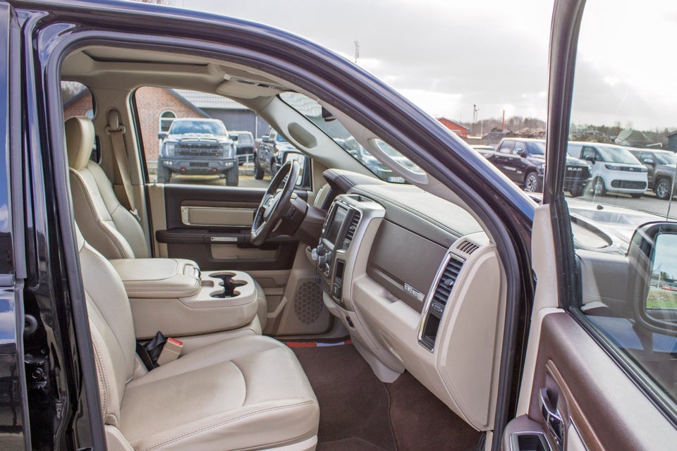 Dodge RAM 1500 5,7 V8 Laramie Crew Cab aut. 4d