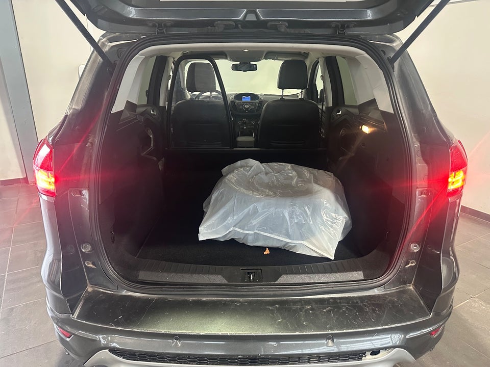 Ford Kuga 2,0 TDCi 163 Titanium+ AWD Van 5d