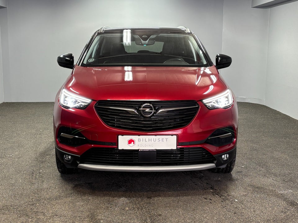 Opel Grandland X 1,6 Hybrid Ultimate aut. 5d