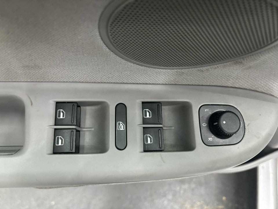 VW Golf Plus 2,0 FSi Comfortline Tiptr. 5d