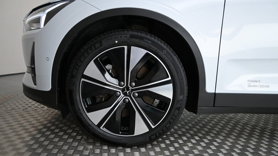 Polestar 2 Standard Range 5d