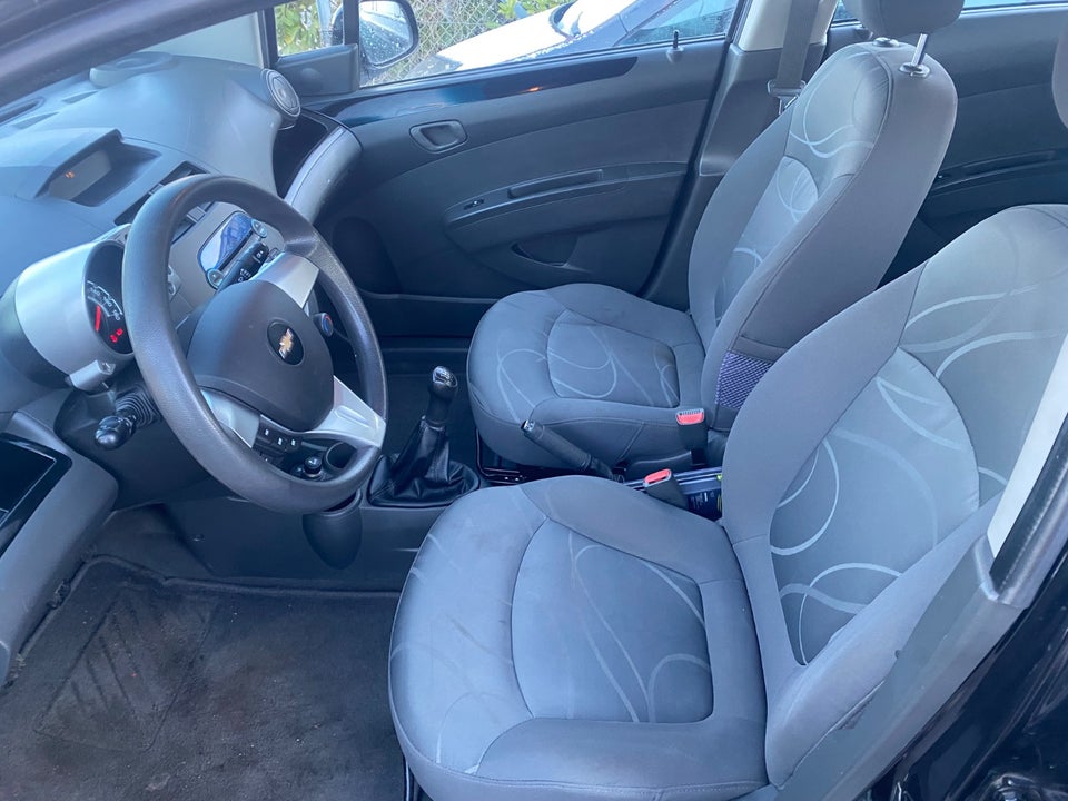Chevrolet Spark 1,0 LS 5d