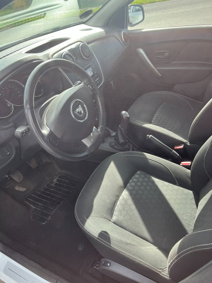 Dacia Logan 0,9 TCe 90 Laureate MCV 5d