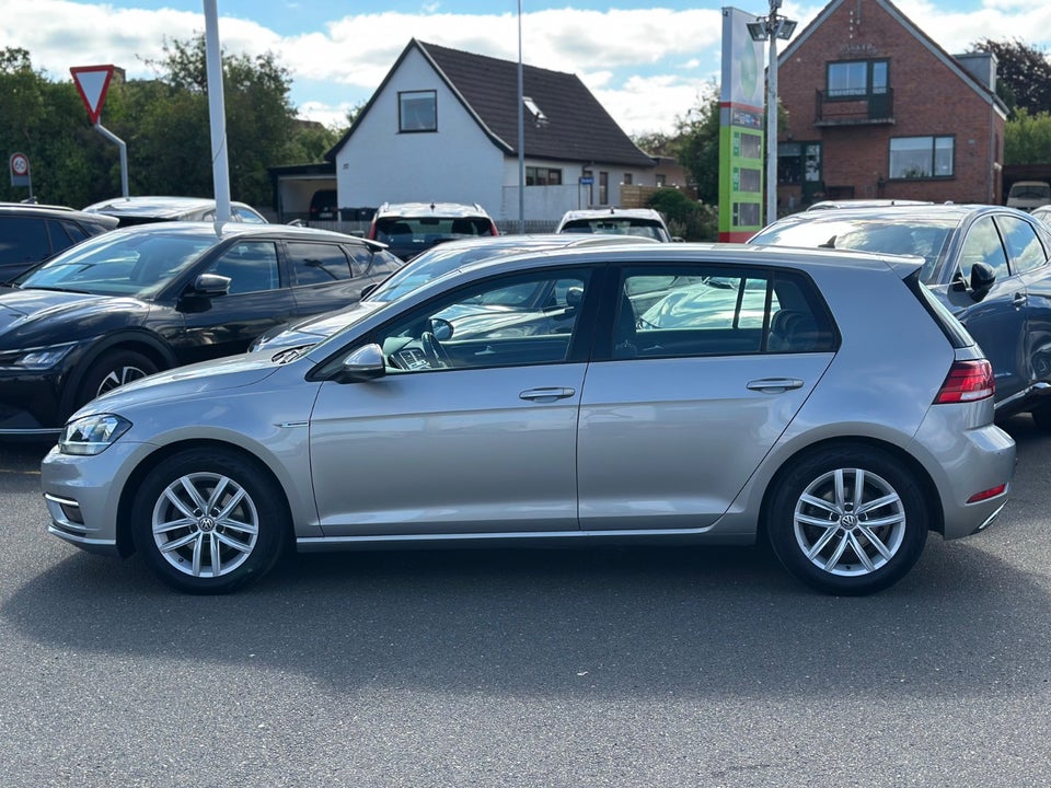 VW Golf VII 1,5 TSi 130 Comfortline 5d