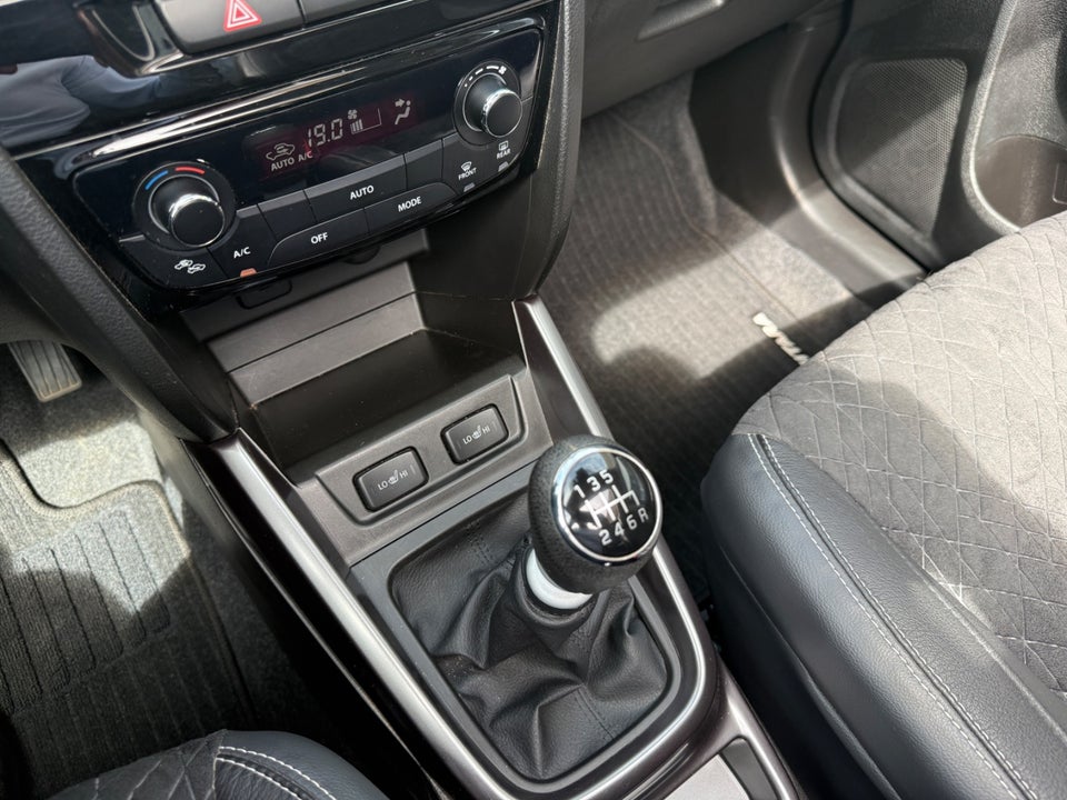 Suzuki Vitara 1,4 mHybrid Adventure 5d