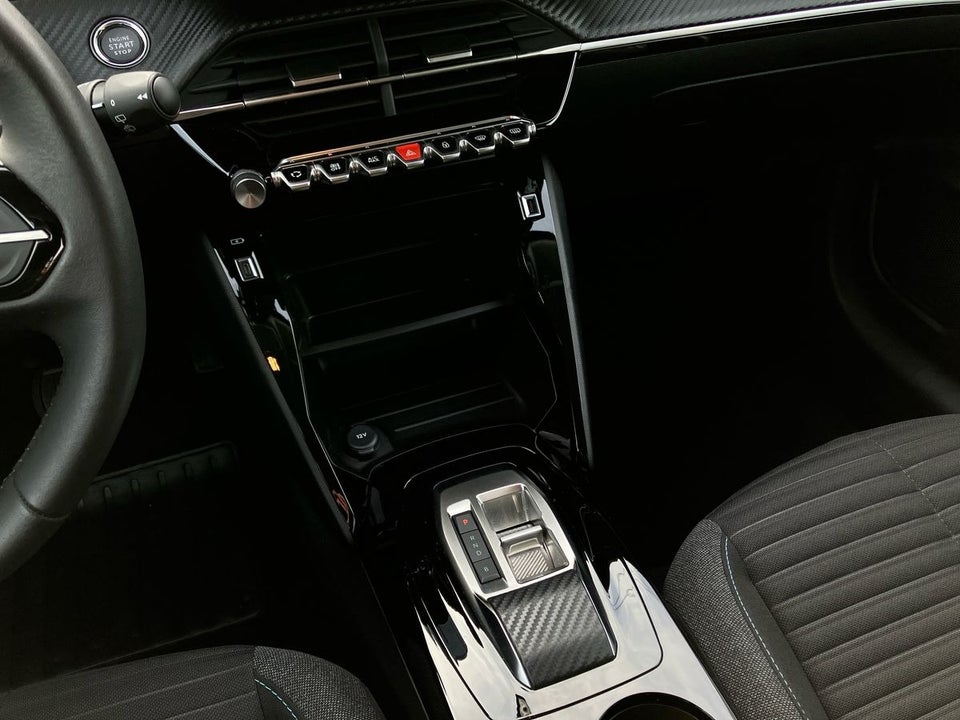 Peugeot e-208 50 Style 5d