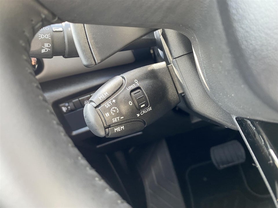 Citroën C5 Aircross 1,6 Hybrid Feel EAT8 5d