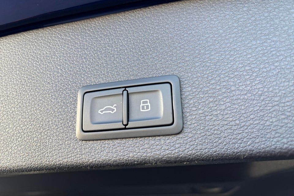 Audi Q2 35 TFSi Prestige S-tr. 5d