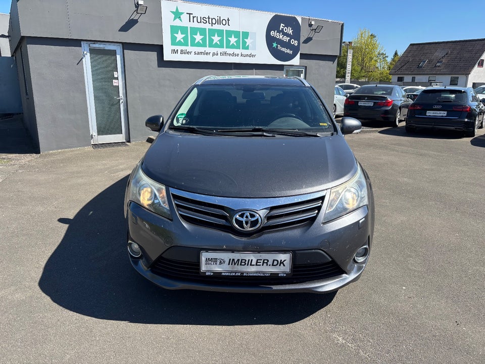 Toyota Avensis 2,0 D-4D T1 stc. 5d