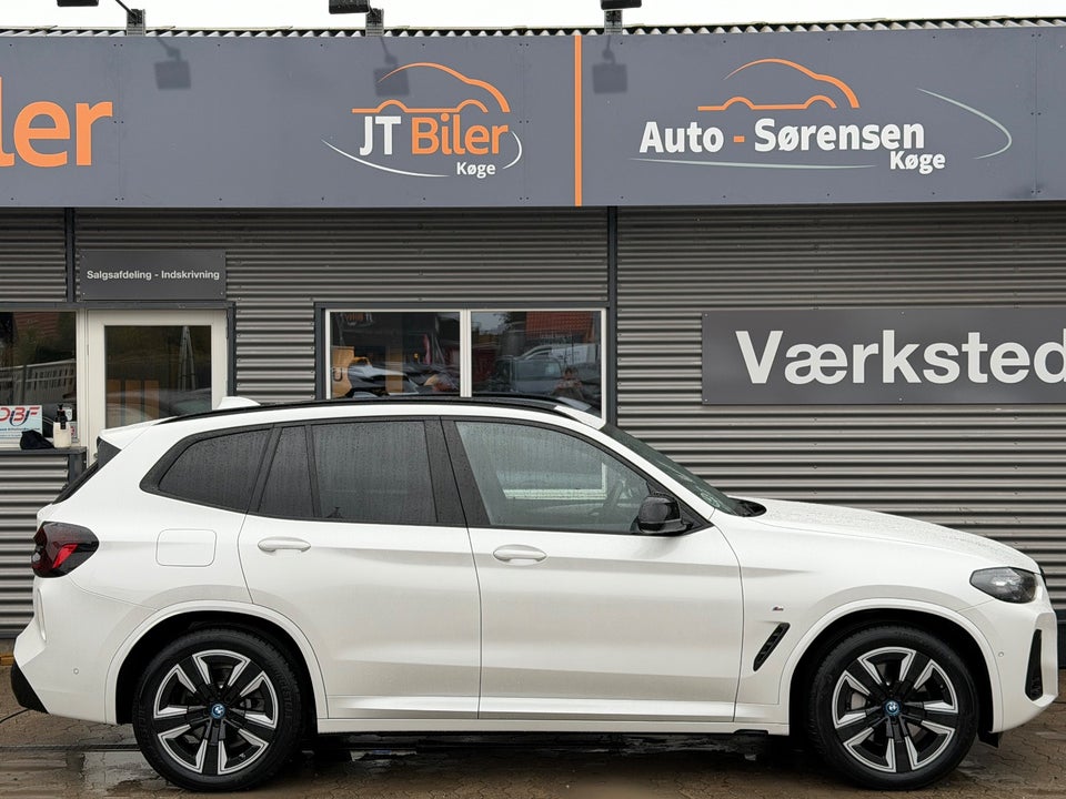 BMW iX3 Charged M-Sport 5d