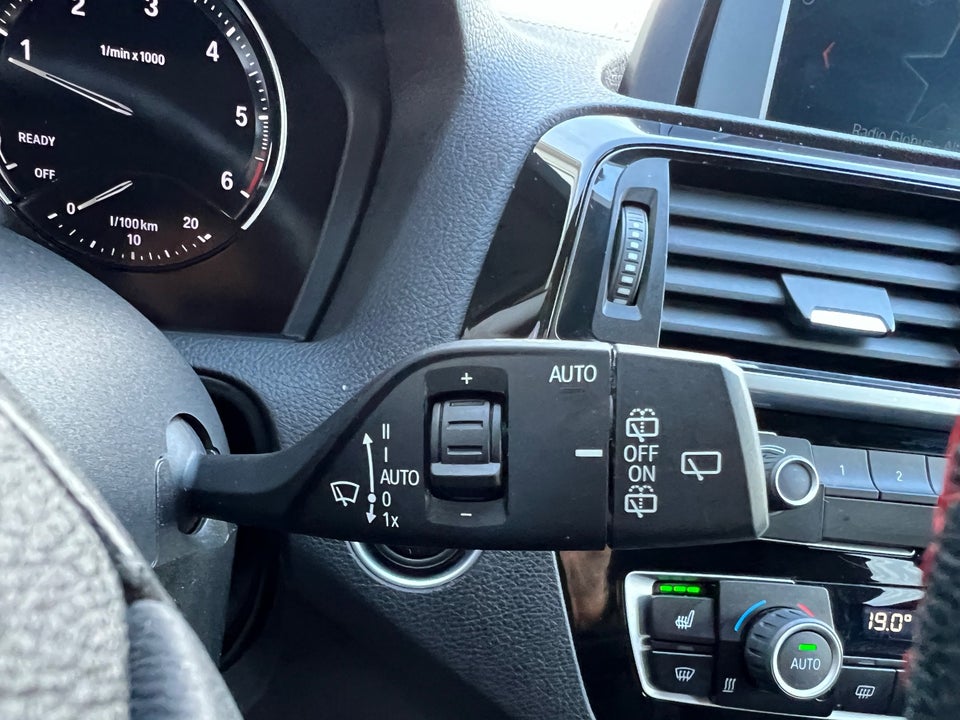 BMW 118d 2,0 Connected aut. 5d