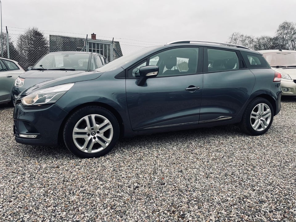 Renault Clio IV 0,9 TCe 90 Limited Sport Tourer 5d