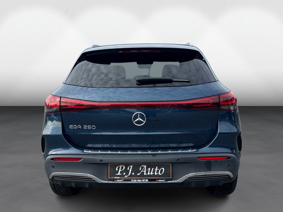Mercedes EQA250 AMG Line 5d