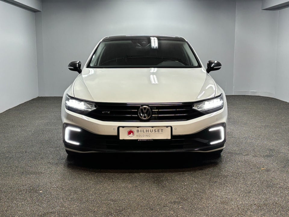 VW Passat 1,4 GTE DSG 4d