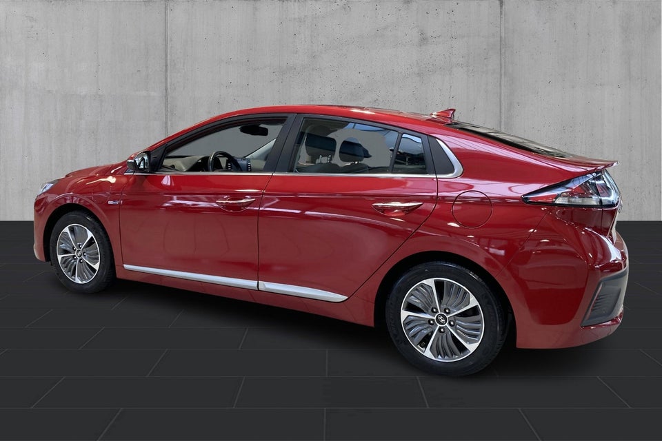 Hyundai Ioniq 1,6 PHEV Premium DCT 5d