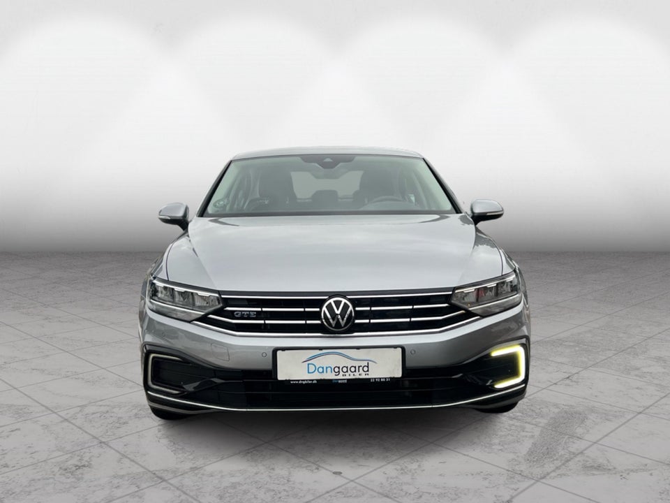 VW Passat 1,4 GTE High DSG 4d