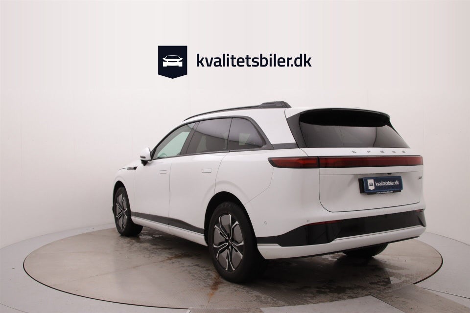 Xpeng G9 Long Range 5d