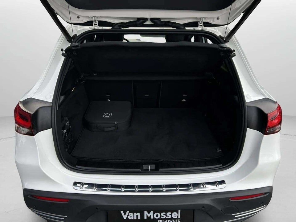 Mercedes EQA250+ Progressive 5d