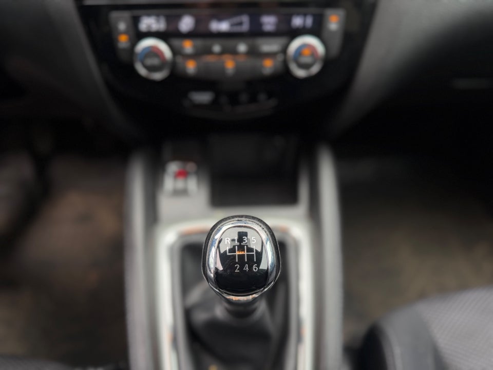 Nissan Qashqai 1,5 dCi 110 Tekna 5d