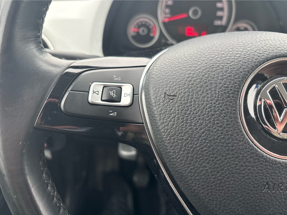 VW Up! 1,0 MPi 60 Design Up! BMT 5d