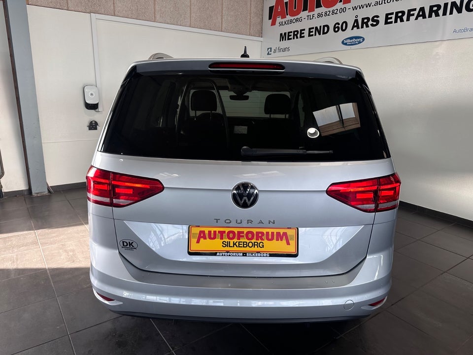 VW Touran 1,5 TSi 150 Highline DSG Van 5d