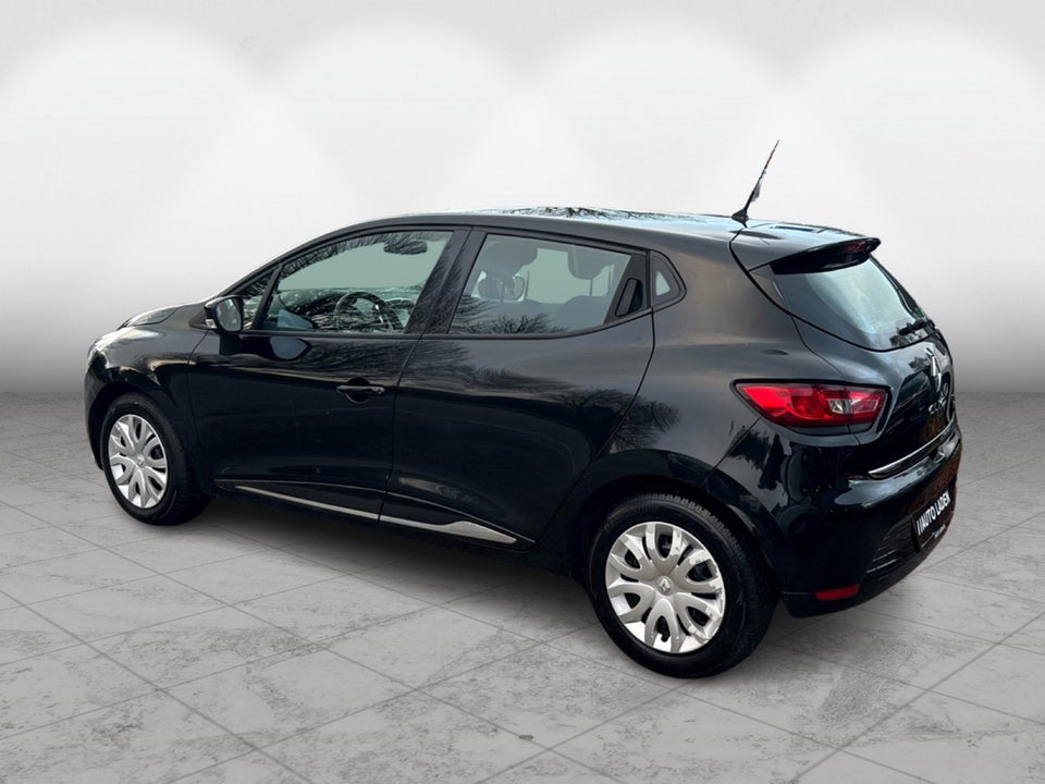 Renault Clio IV 0,9 TCe 90 Expression 5d