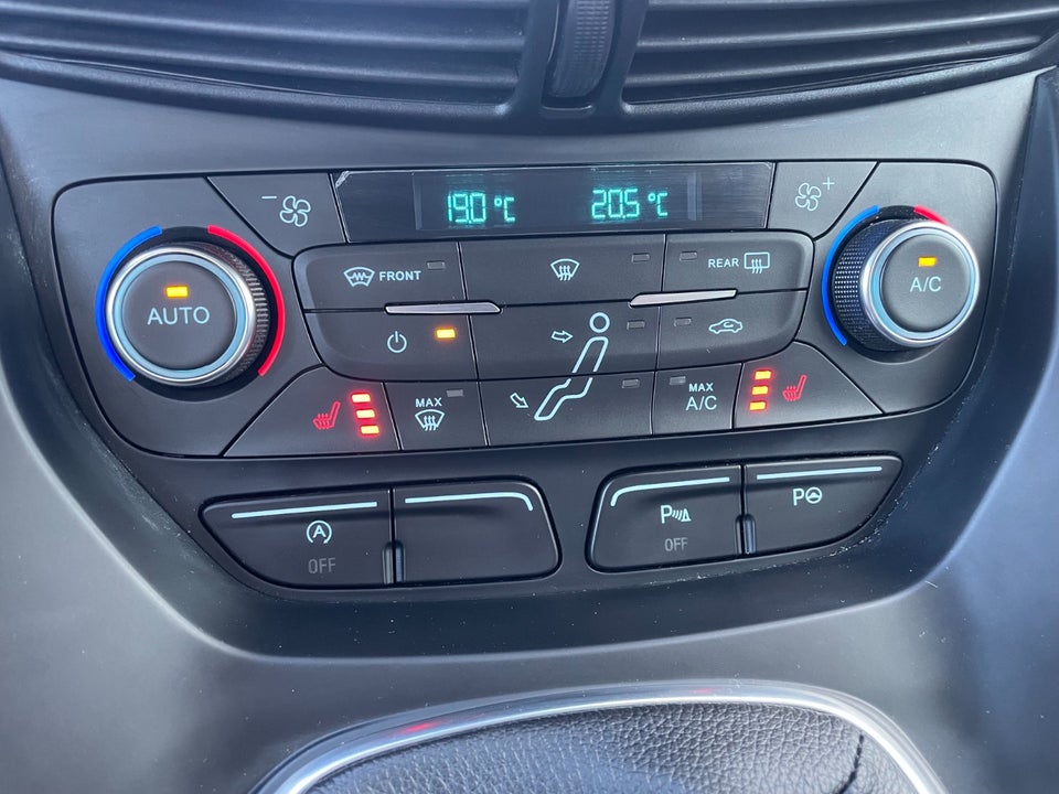 Ford C-MAX 1,0 SCTi 125 Titanium+ 5d