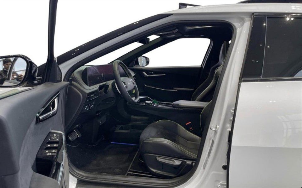 Kia EV6 77 GT Performance AWD 5d