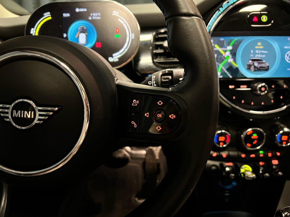 MINI Cooper SE Camden Edition 3d