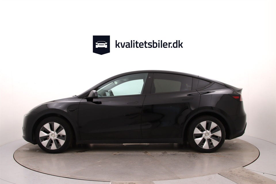Tesla Model Y RWD 5d