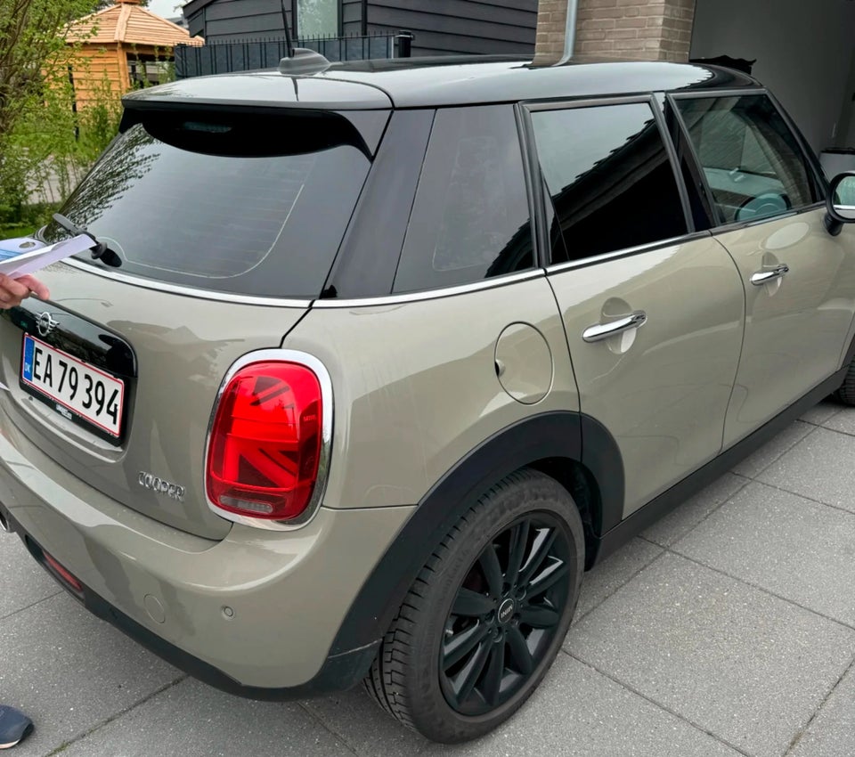 MINI Cooper 1,5 Essential aut. 5d