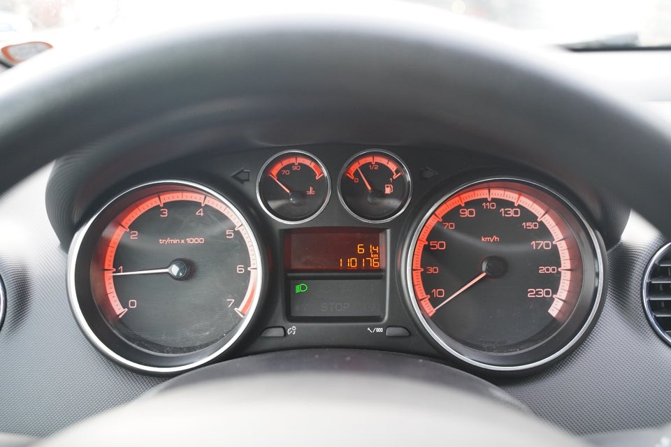 Peugeot 308 1,6 VTi Comfort+ 5d