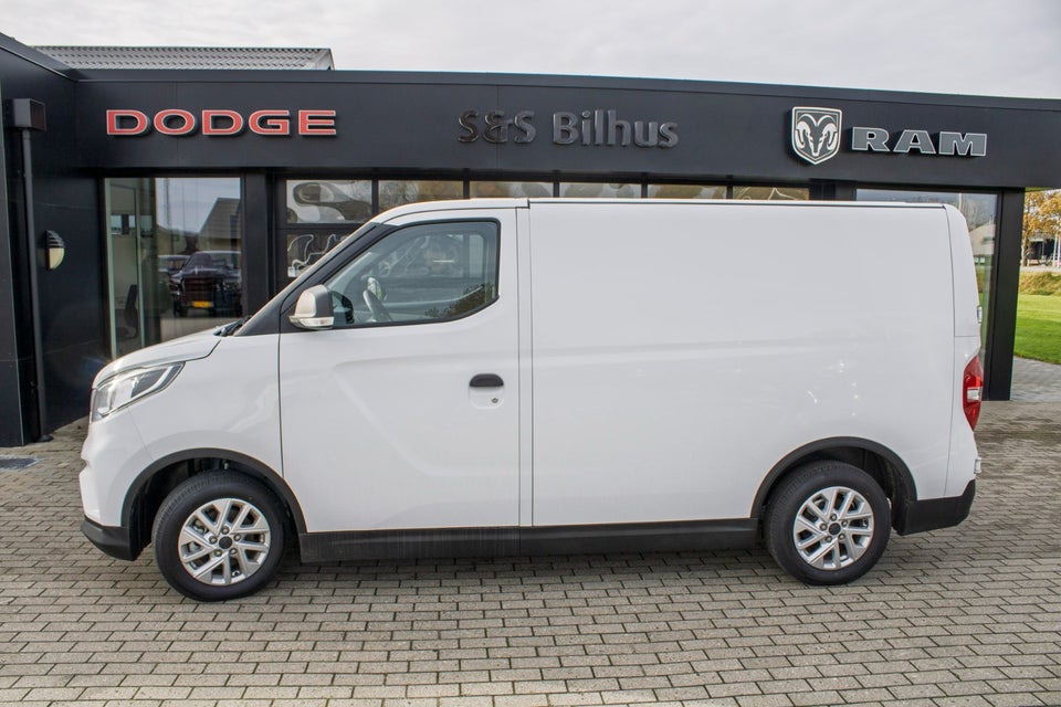 Maxus e-Deliver 3 50 Cargo Van SWB
