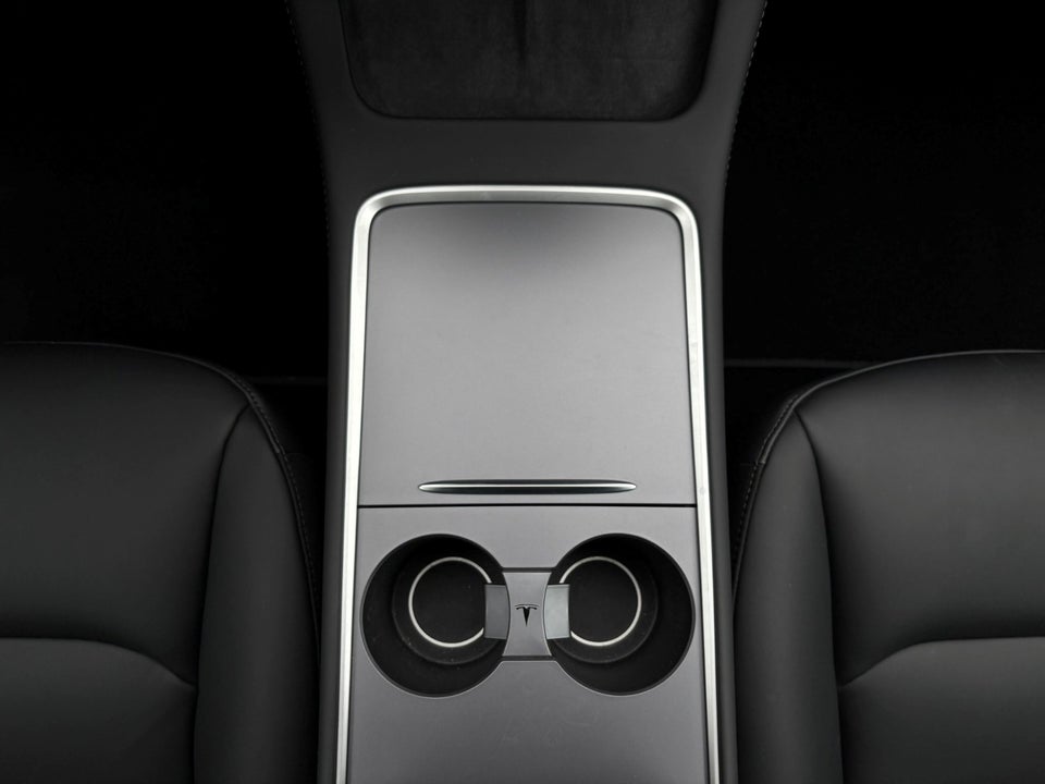 Tesla Model 3 Performance AWD 4d