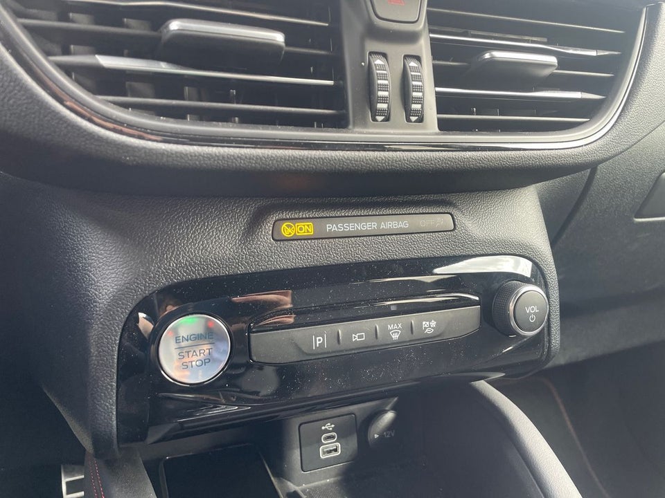 Ford Kuga 2,5 PHEV ST-Line X CVT 5d