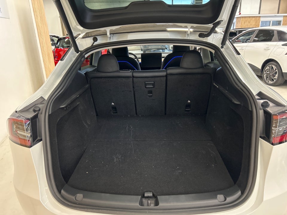 Tesla Model Y Performance AWD 5d