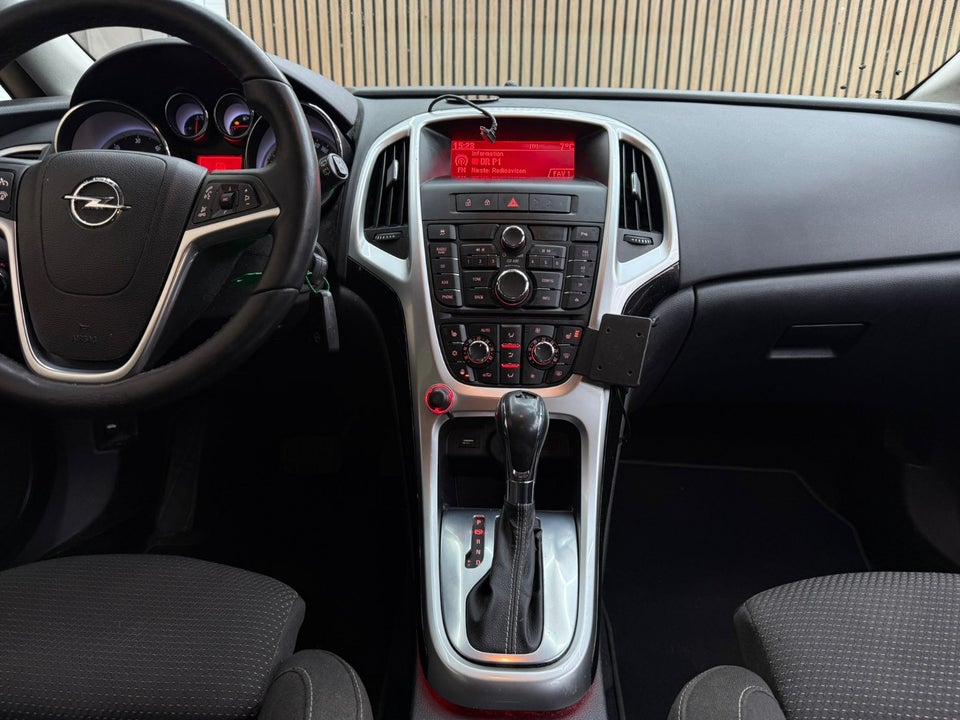 Opel Astra 2,0 CDTi 165 Sport Sports Tourer aut. 5d