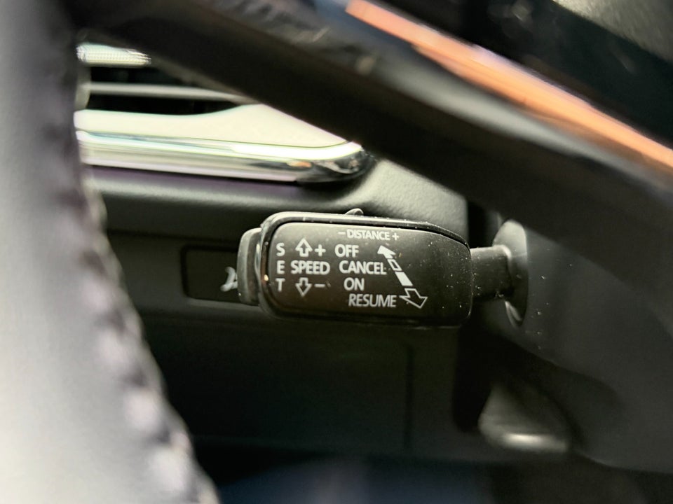 Skoda Enyaq 80x iV Maxx 5d